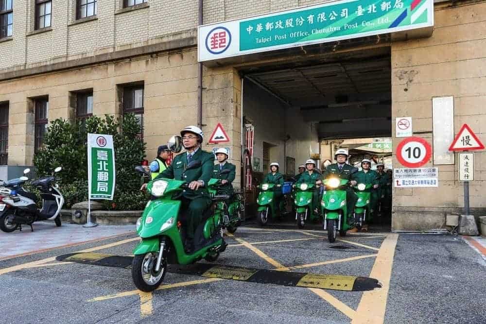 載重有力零汙染!中華郵政率先採用emoving Post電動機車 1 1516098637 885cfdbace8307f8da6bb84b0fafabd4