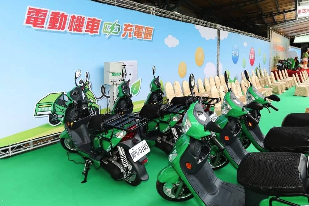 載重有力零汙染!中華郵政率先採用emoving Post電動機車 5 1516098655 180b5186f33c6a15a733d005dcc7df02