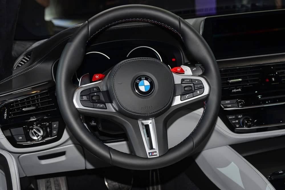 全新BMW M5售價698萬起在台上市、搭載四驅系統地表任我行! 13 1522227860 eeb6bd1d3d95a81882dbacbd12d90aad
