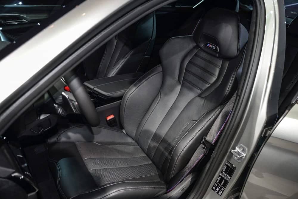 全新BMW M5售價698萬起在台上市、搭載四驅系統地表任我行! 15 1522227894 33147ff3c8f3f6c0fd00c4a948c7183d