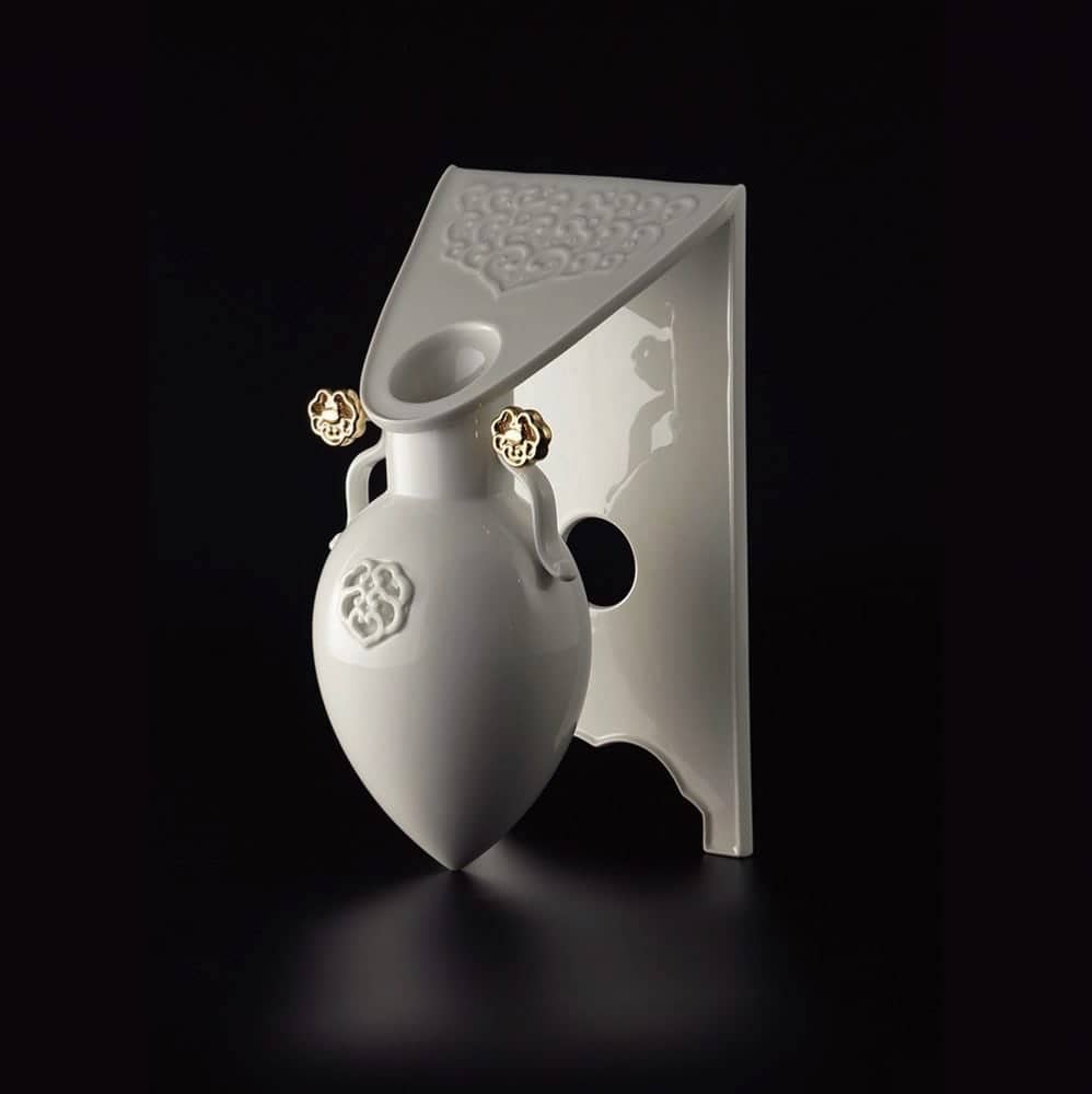 王俠軍個展《觀遠:白色視角》從白色視角的革新 王俠軍對瓷器及生命的體驗 6 1525582407 3188150c2f31c6fe1043b9d8ab748384