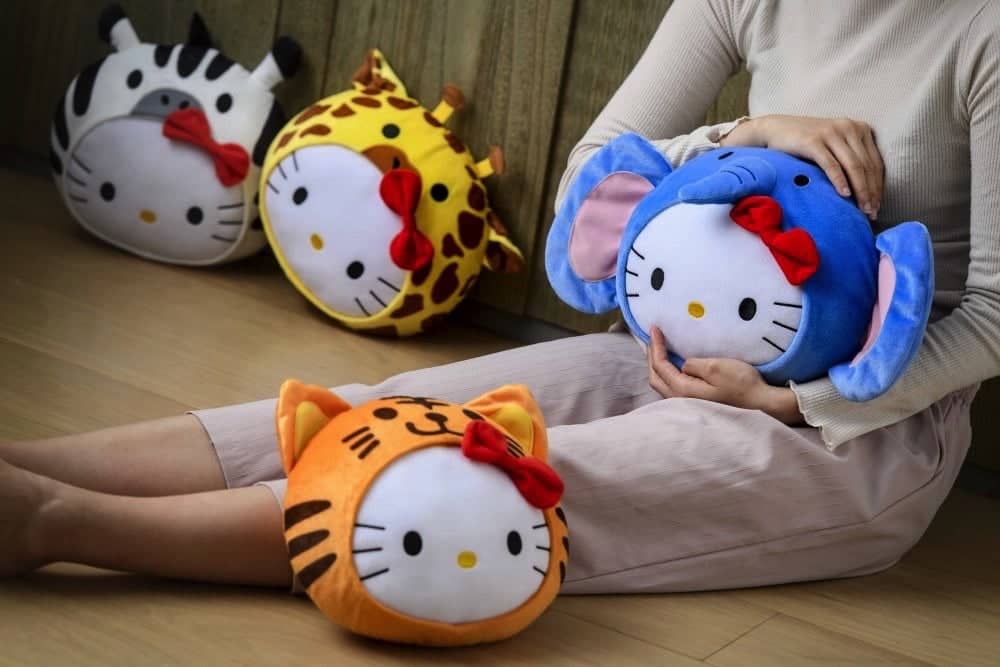 麥當勞×Hello Kitty跨界聯名又來了!四款叢林萌獸抱枕5/9起限量登場 1 1525751458 c994d4a1a8230eb4f840be835559a449