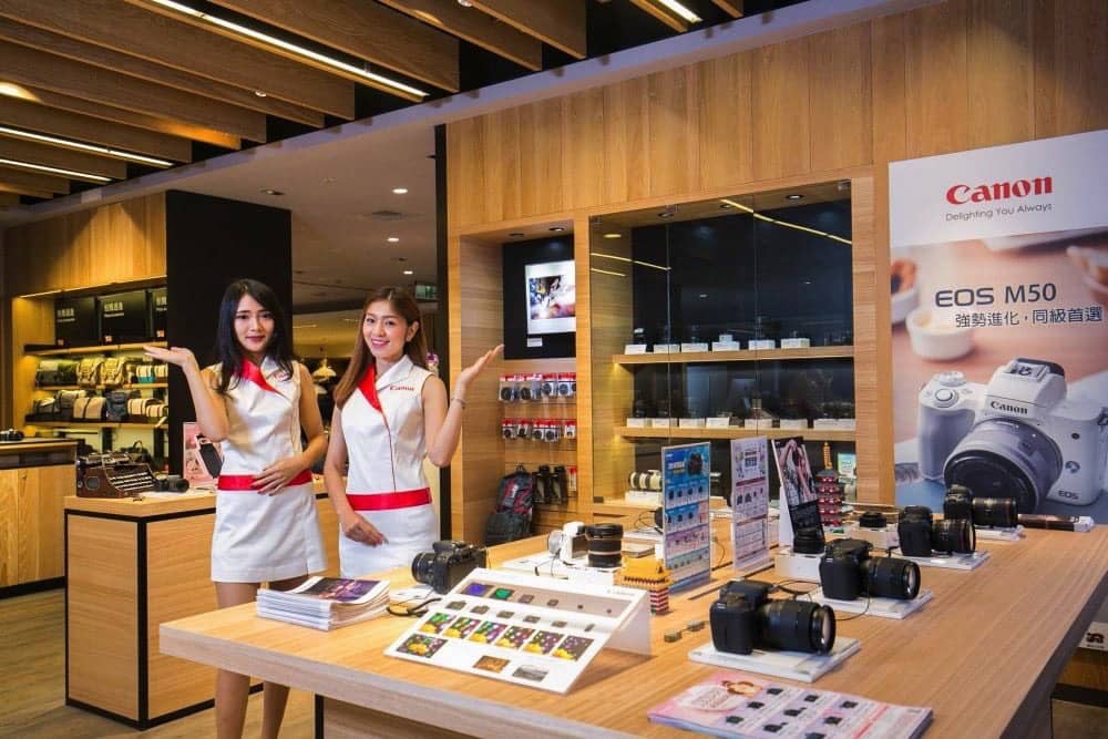 Canon Image Square形象概念店前進台中、全台陸續展店提供多樣化服務! 1 1526794832 9a8703a5a8fa895974300f6c7abf1858