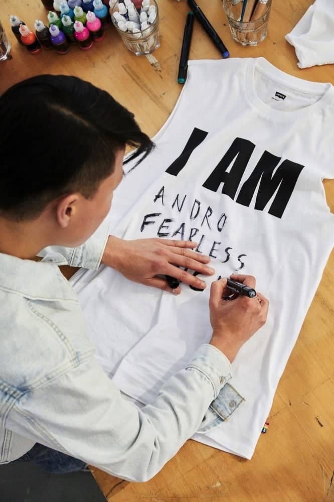 以真我宣言為名 LEVI’S 2018年Pride平權系列《做自己 I AM _______》驕傲上市 4 1527650877 c1c151381e404b65815943447455dc6d
