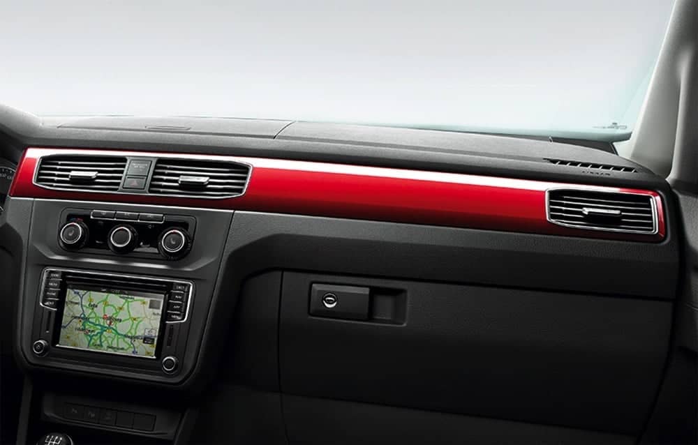 全球第200萬輛VolksWagen Caddy Maxi開春出廠 台灣福斯商旅限量推出《Caddy Maxi冠軍特仕款》車型 3 1528361151 16ffce9e47c3003dec035f31a4c83eb6