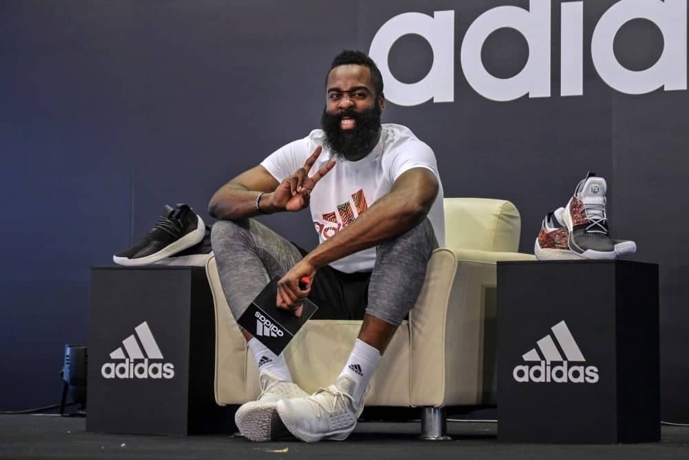 NBA年度MVP球星James Harden抵台!親自示範體能訓練、鼓勵新生代運動員 1 1530716463 ae71f7797d55356c4907514c3a6fb936