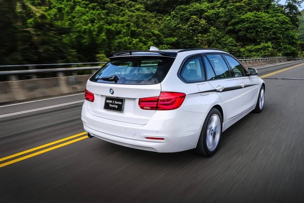 全新BMW 3系列Touring M Performance Edition限量上市! 8 1530945538 18ec283990a618b8e8746223e7806539