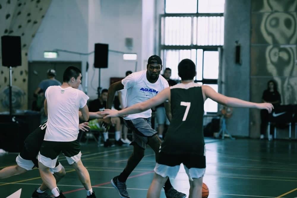 NBA球星Kevin Durant四度訪台、親身指導鼓勵台灣年輕球員! 4 1531201970 5dde3a917897a0d505d9320ef4e18ce4