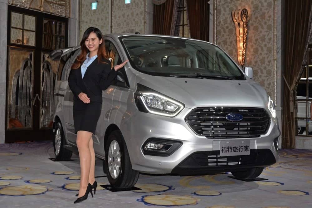 小改款Ford Tourneo Custom售價146.9萬起登場!新增短軸車型、質感更升級 2 1531915275 aa6fe23d9312feb27e432da5d824d327