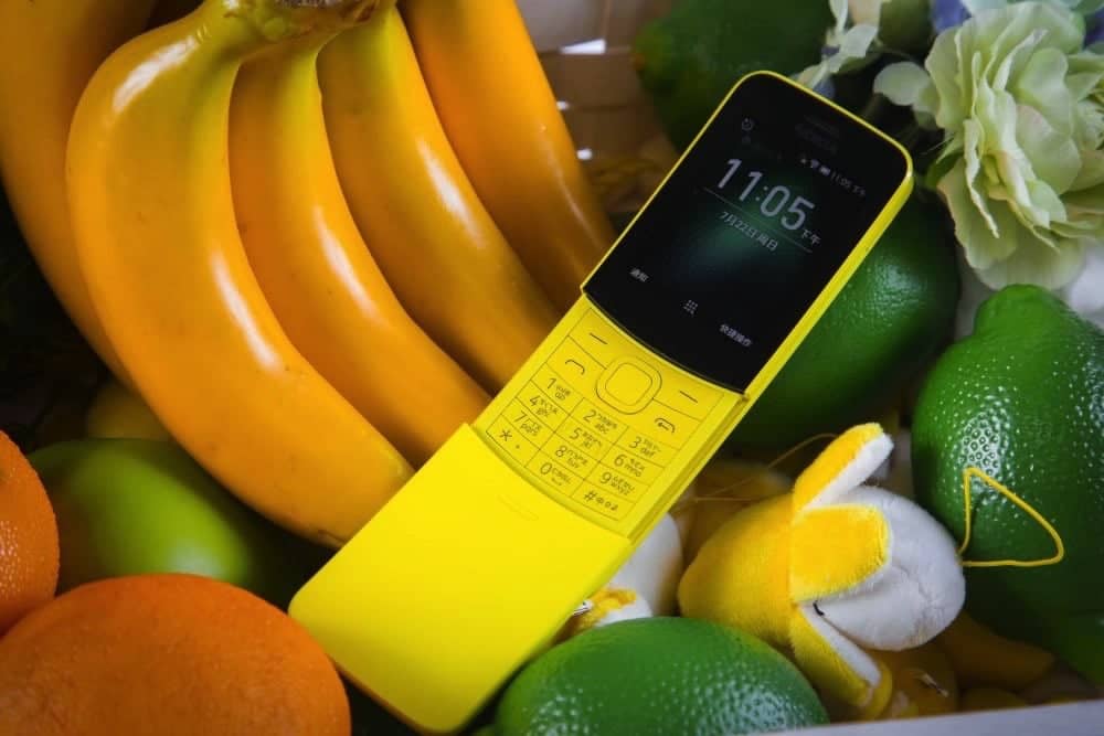 Nokia 8110 4G復刻版香蕉機7/24在台開賣、售價2790元支援4G上網! 1 1532338073 7287a0c0197d733cd8fa6960236a5b54