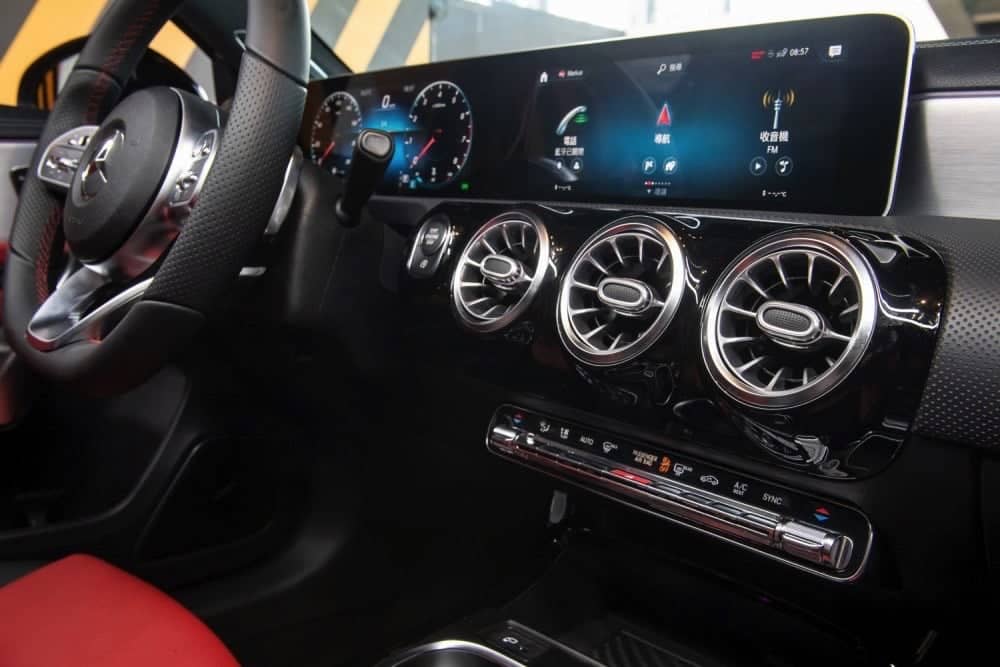 智慧大躍進!全新Mercedes-Benz A-Class售價153萬起登台上市 15 1535520596 64a25be5b570dd502f78e4fc834bcbab