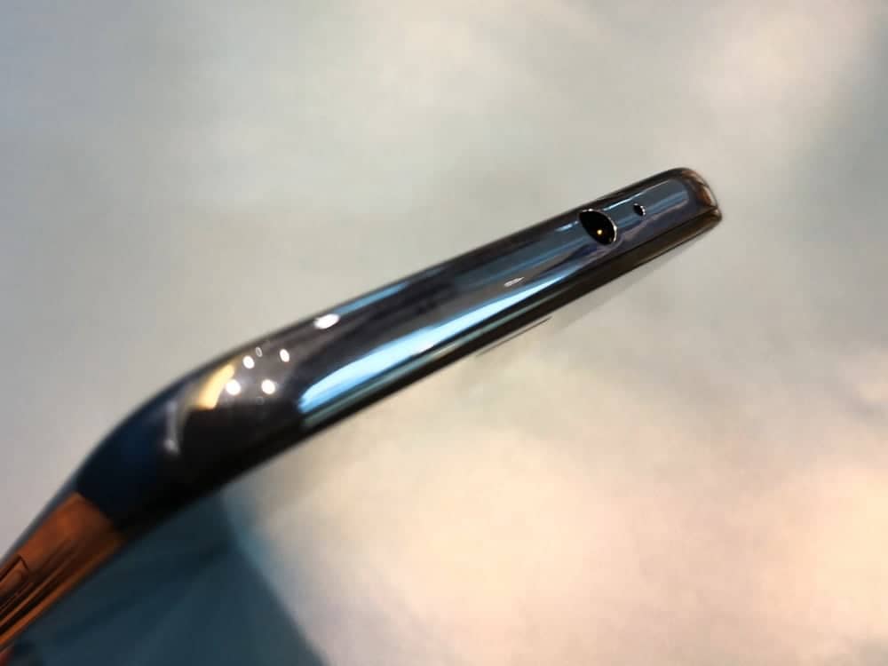宏達電推出酷似Google Pixel的中階手機HTC U12 life 18 1535627496 3dcf9616ebd09abd40b7d384c9fd1df3