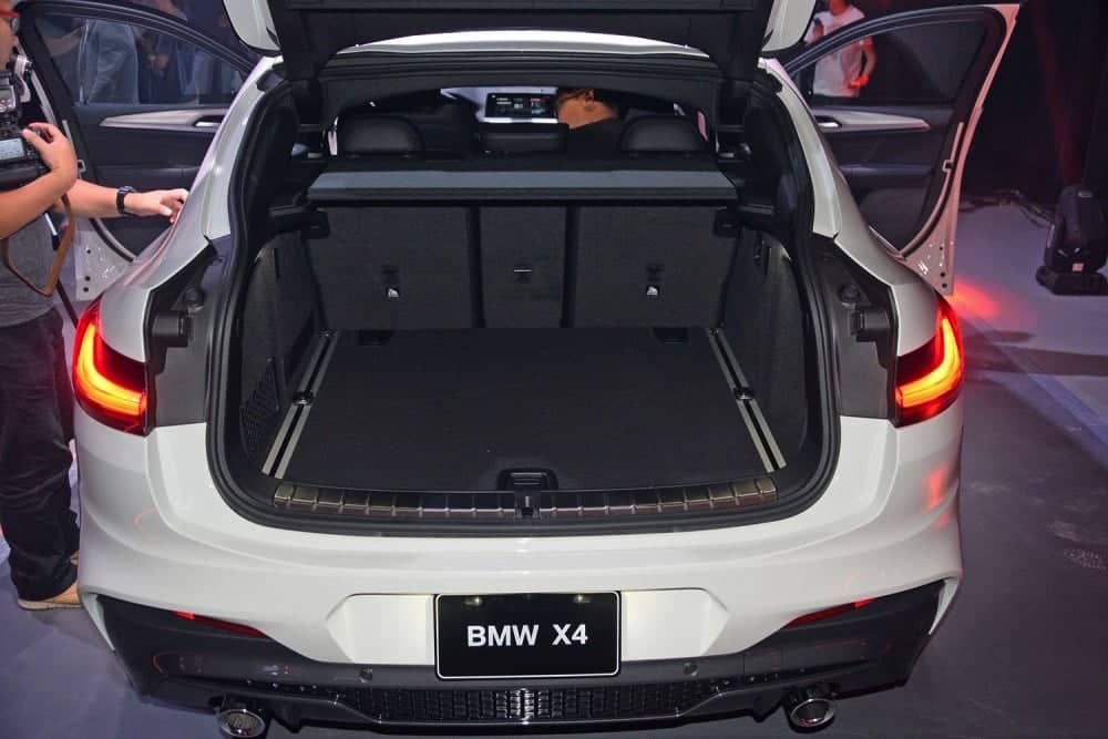 性能機能兼具!新世代BMW X4售價253萬起在台上市 15 1535627839 7d2a7d36414b55dcbc80f01766d42d8e
