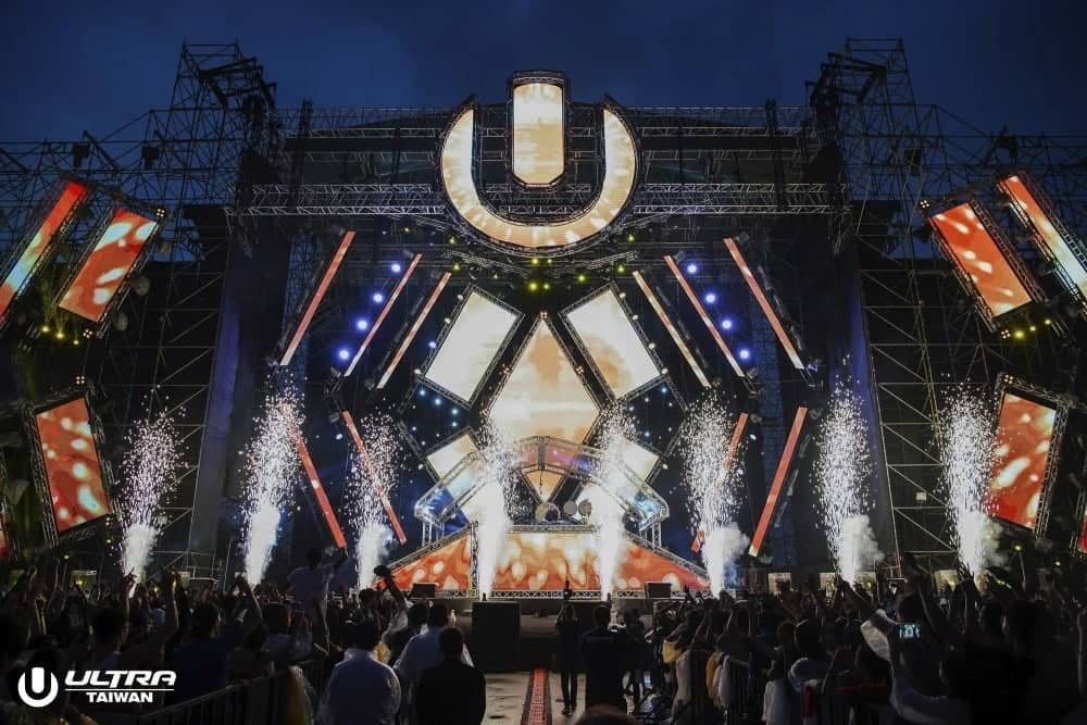 Ultra Taiwan 2018雙日進場樂迷破三萬五千人、全球知名百大DJ參戰撼動地表! 1 1536552910 d649f8f721ee30c787951604492ef98f