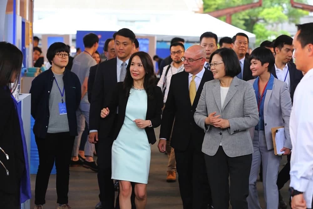 Facebook《2020與世界為友 Made by Taiwan, Loved by the World》活動 目標2020年全力提升產業數位競爭力 2 1538046656 a6512c137576ae5fca789a26b76f4140