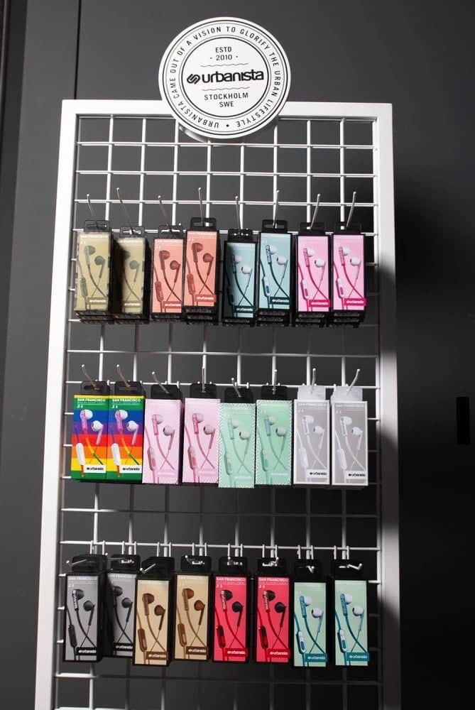 香港指標《KOOLPOP潮流選品店》首度登台 潮人必備潮物酷品這邊都買得到喔! 6 1538211634 6064d3f0ed47bbb94b64a7131e333172
