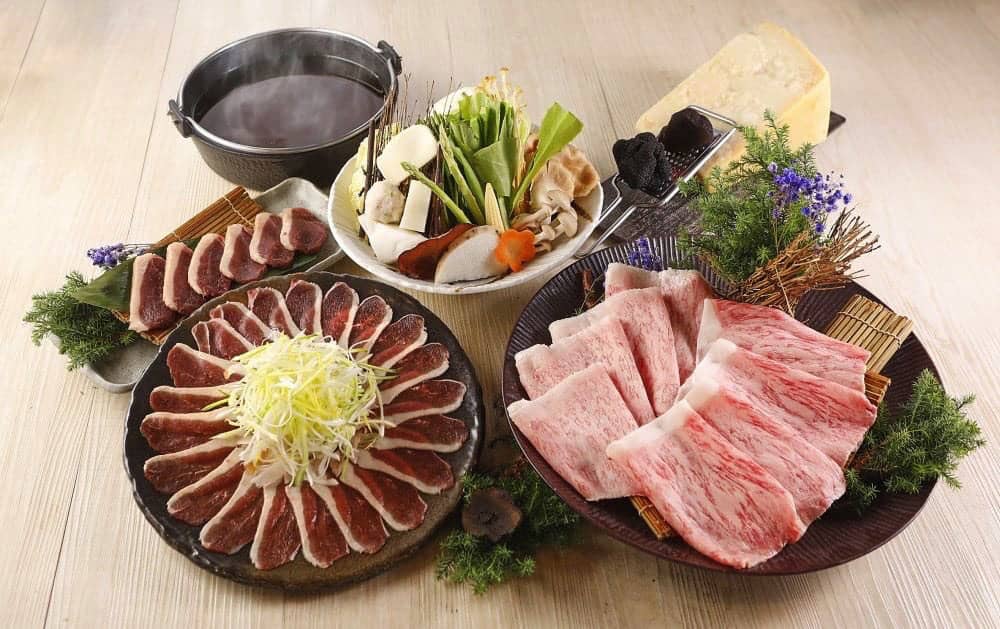 黑毛屋秋季限定推出松露櫻桃鴨鍋!厚煎、薄涮兩吃雙重滿足 1 1538986336 91910fd132089001042919d2f8820d99