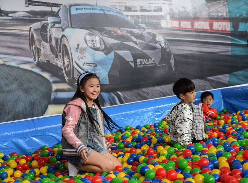 1539943697 c006018e59182a09408c7d4e331d6346