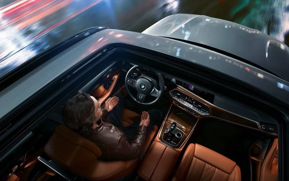 全新BMW X5操控與安全再進化!首搭全地形越野套件、自動倒車輔助系統 4 1540962128 196b23b4334efb7dd4cc89993777cf78