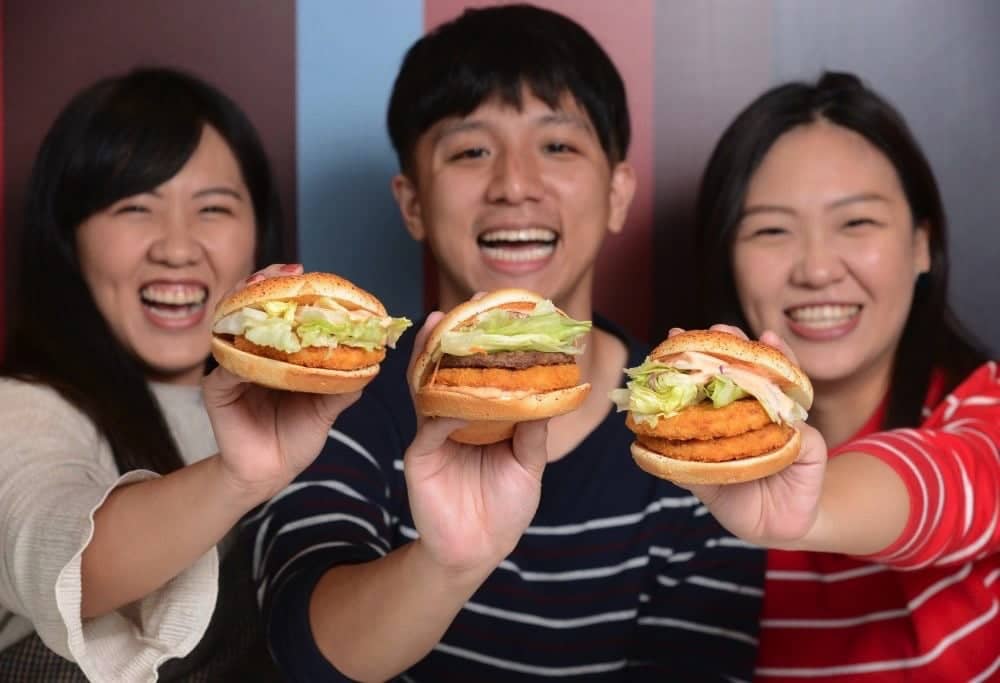 超過6成網友引領期待 麥當勞歲末限定海陸饗宴榮耀回"鮭"! 5 1543405278 544a59631fb1e1f8f68ebc9662fed722