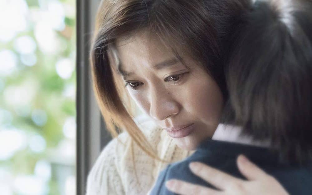 東野圭吾小說改編新作《人魚沉睡的家》挑戰人性道德極限、篠原涼子出道近30年首封后! 1 1544251946 a7a1496ec885bafb3f1bf0bc42f1a186
