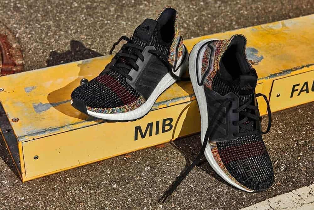 adidas UltraBOOST 19暗黑元素、櫻花粉新色1/4登場! 1 1546420010 dd5b0a91a501db0559091e9ceb504165