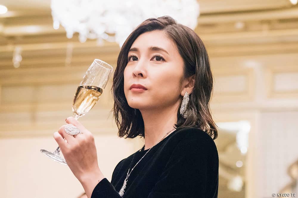 日劇《Queen醜聞專門律師》在日首播開紅盤、KKTV今起上架跟播! 1 1547178590 293838949368d12719f09ad7bfecb0f6