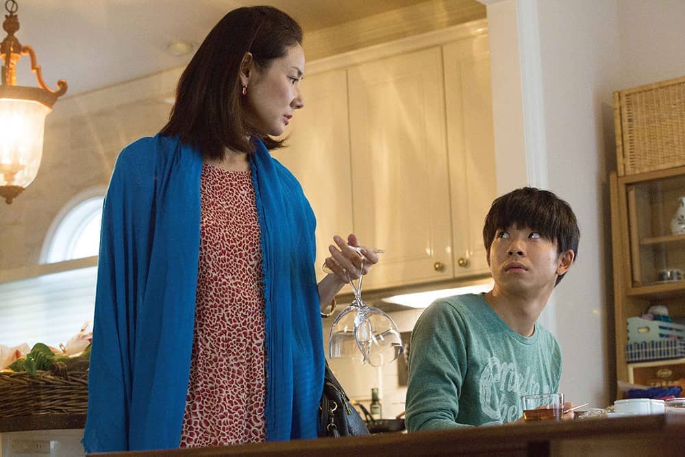 吉田羊飾演《不管媽媽多麼討厭我》家暴媽媽 拿球拍打小孩、熱湯潑頭樣樣來 3 1550421533 ab93d066f333d7f0067af2b09837b634
