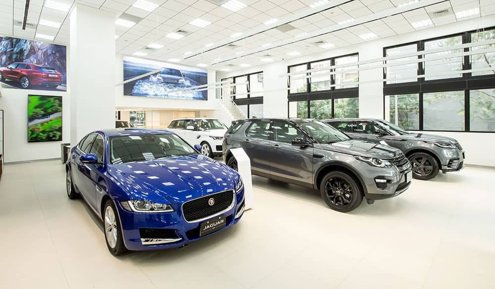 強化市場佈局!Jaguar Land Rover全新經銷商台灣瑋信汽車首間展示中心開幕 1 1551093843 f7d0befdc99076dae576436a9f39587a