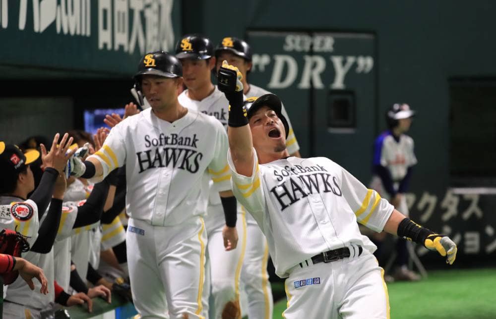 運動觀光再升級!日本職棒球隊福岡軟銀鷹搶先推出海外球迷應援席 2 1553671731 b7ba3d875a25527ebb5f2cb170b41b7d
