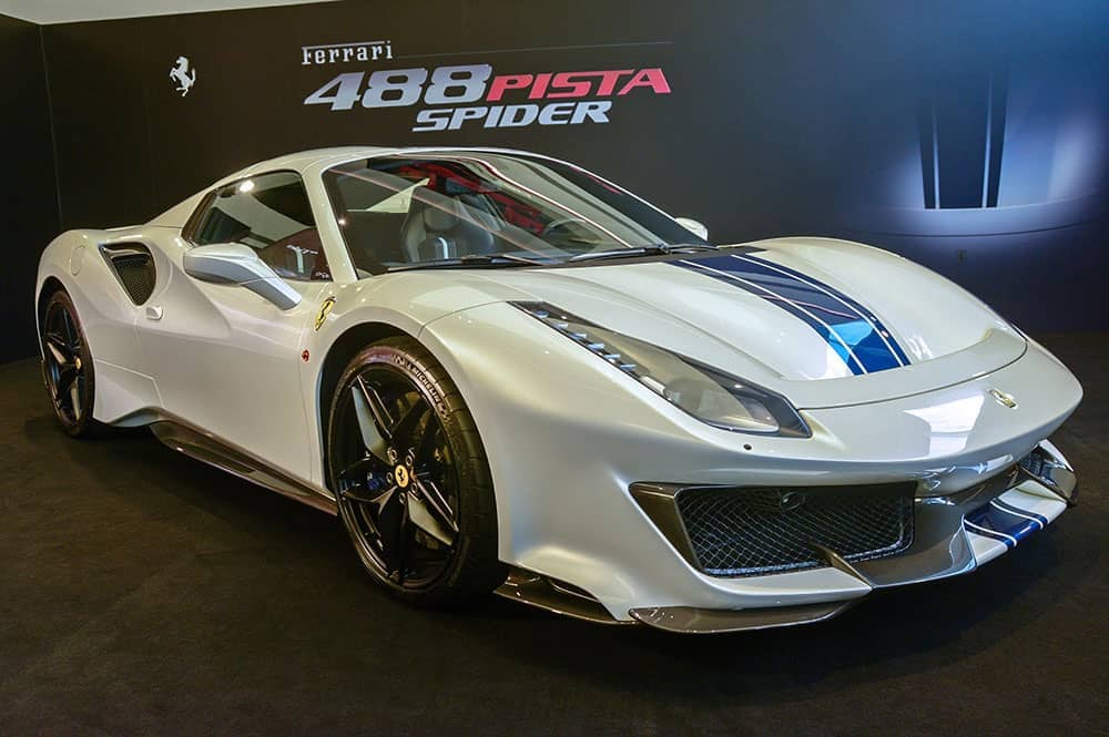 集品牌賽道技術於一身!Ferrari 488 Pista Spider售價2,220萬在台亮相 1 1553762700 e57a015d9507d60837810fec9ff8f53c