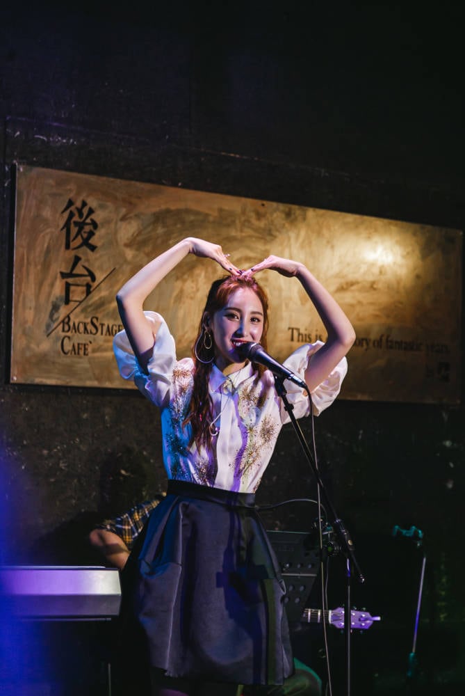 香港天后容祖兒師妹許靖韻 新歌《原來我們都一樣》公開首唱獻給台灣粉絲 6 1560202858 dd44e98faf9541f4a02c3c5e4bed42df