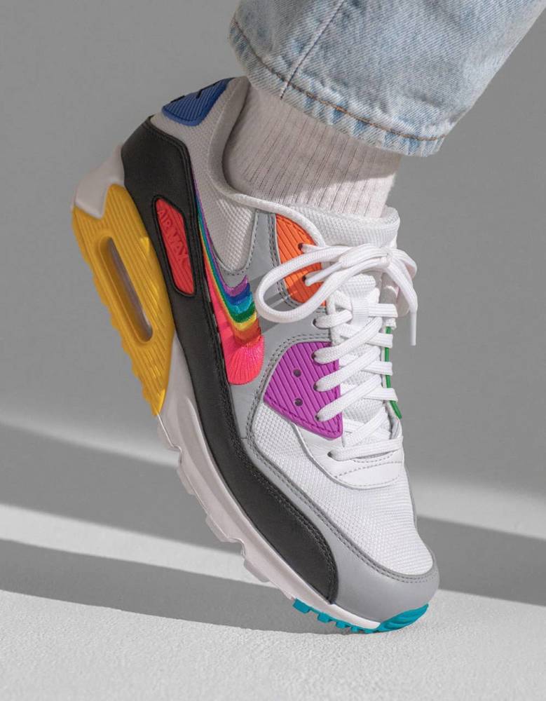 Nike推出2019年BETRUE系列、彩虹旗元素致敬Gilbert Baker挺同志! 6 1560235646 1411cda0b90c462fbf22e42b4f3fcea8