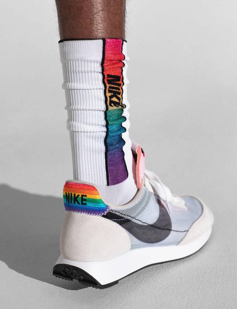 Nike推出2019年BETRUE系列、彩虹旗元素致敬Gilbert Baker挺同志! 8 1560235652 67e466c47dce361fcc80041e8202c3b6