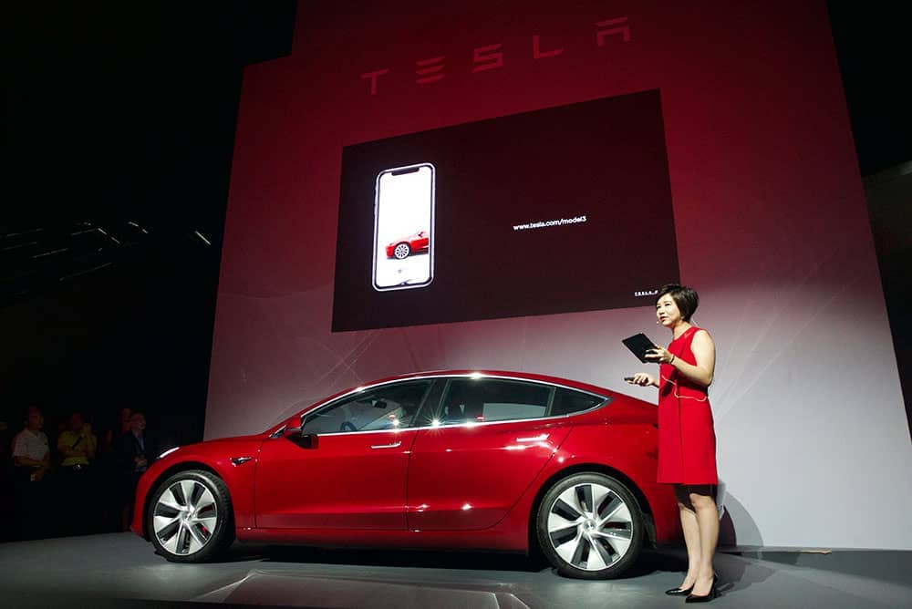 Tesla Model 3在台發表亮相、國內導入3款車型售價155.99萬起! 1 1565619478 435f52bdf9ba25962b84bfe1715dd2ea