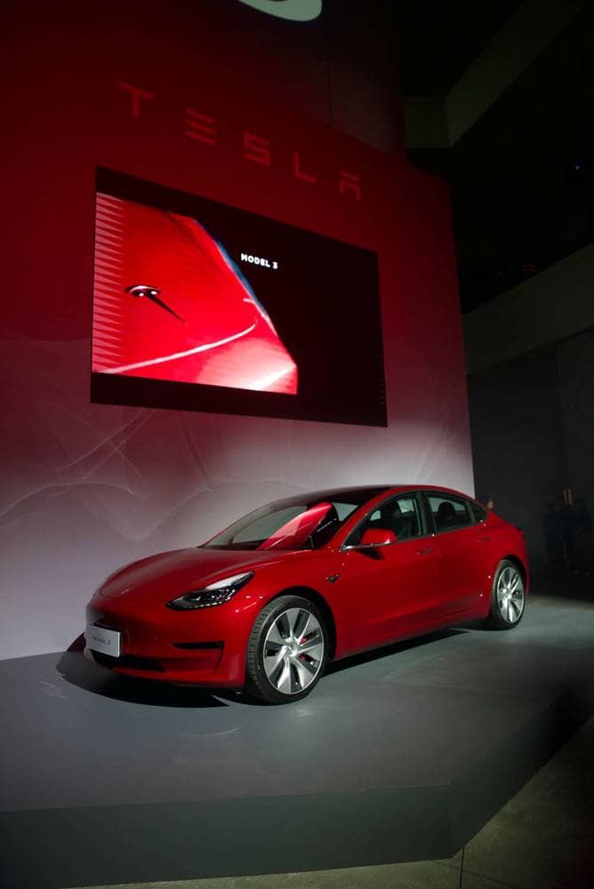 Tesla Model 3在台發表亮相、國內導入3款車型售價155.99萬起! 5 1565619489 cc7d0bb652e5a61e6edfc81b44dadbaa