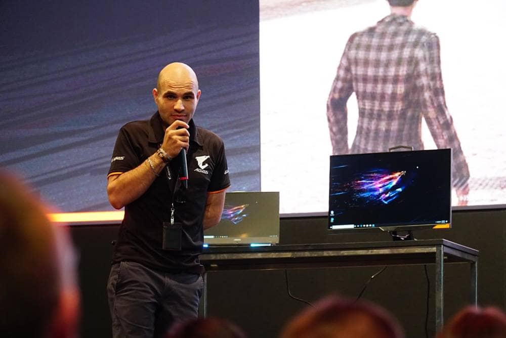 全球首款搭載HBR3晶片的戰術型電競螢幕AORUS FI27Q-P強勢登場 3 1566511600 d4e5a7904544811d8d57a1ae3809af09