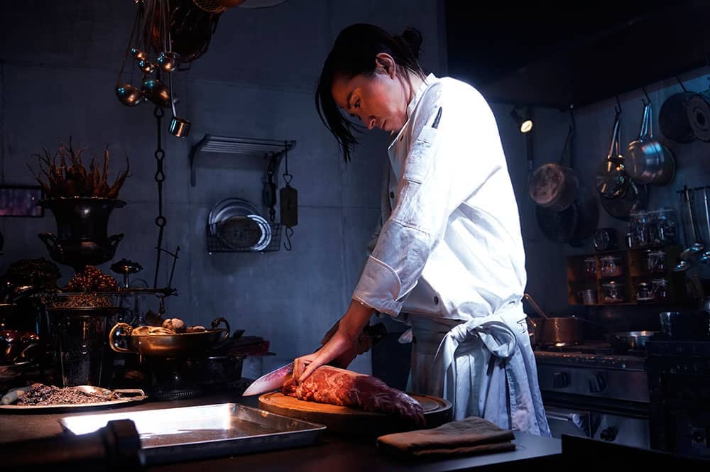蜷川實花攜新作《殺手餐廳》9/20來台會粉絲!藤原龍也武打戲帶傷上陣、自爆演完不想再看到菜刀 3 1566550093 087085d2517d45195a42ca04633b2fe2