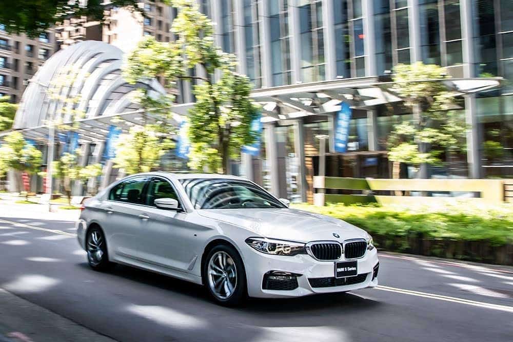 售價242萬元起!BMW 5系列白金旗艦版升級配備新登場 1 1568261408 682e1fb2cf87abd7fef4f99edfb68b0b