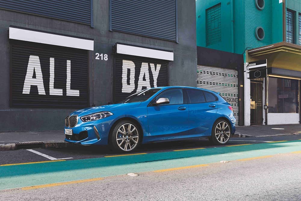 全新BMW 1系列即將登台、首波引進兩款動力三車型售價159萬元起! 1 1570443342 b4519f743975a19ffa6e3bdd283fa1f9