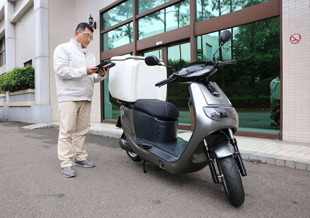 emoving iE PICKUP白牌電動商用機車上市、兩款車型補助後售價52,800元起! 2 1572521725 8cf1341a1bc52191cf9a5887e3397fc9