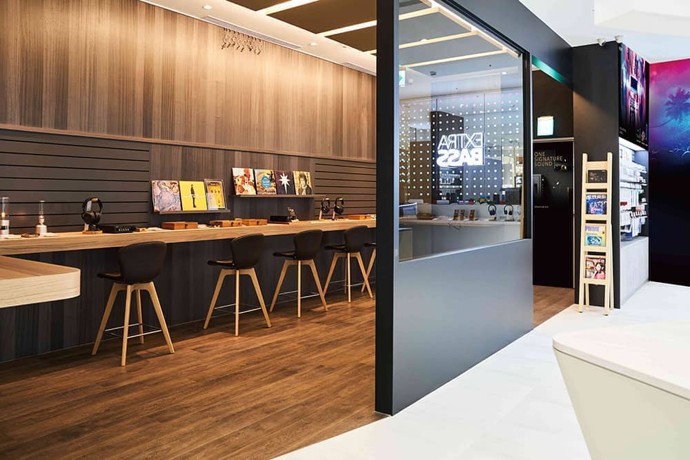 Sony Store台北遠百信義直營店即日起試營運、主題式分區設計提供貼近真實的使用體驗! 4 1577279964 9bd0a342036c6674704df32df8659361