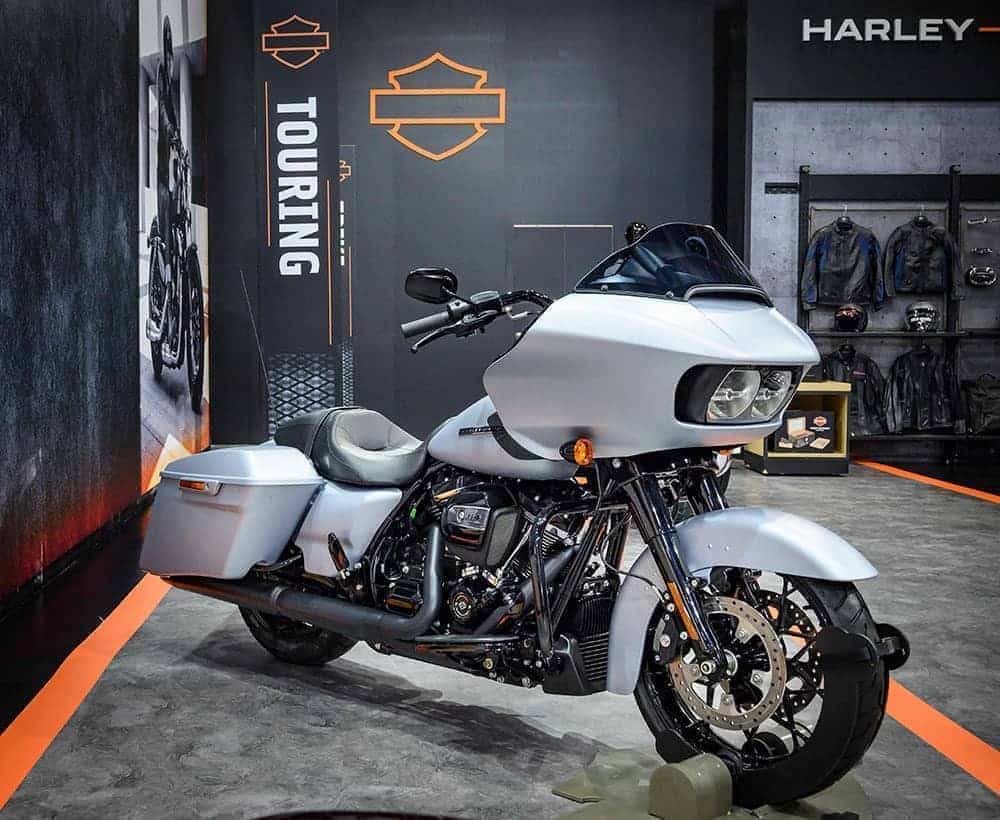哈雷2020年式Touring、CVO新增RDRS騎士防護系統登場!全台唯一Softail FXDRS車展首亮相 5 1577623196 74ad4ae80446fd345da9b71ee95d92b1