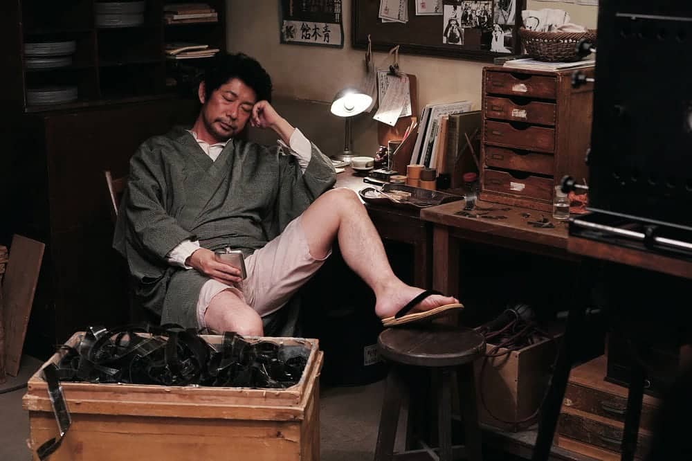 成田凌、永瀨正敏、高良健吾特訓當《王牌辯士》!周防正行老班底竹中直人搞笑逗翻成田凌 2 1579935288 a6c4ed43817676fcb6fb3393a30f5926