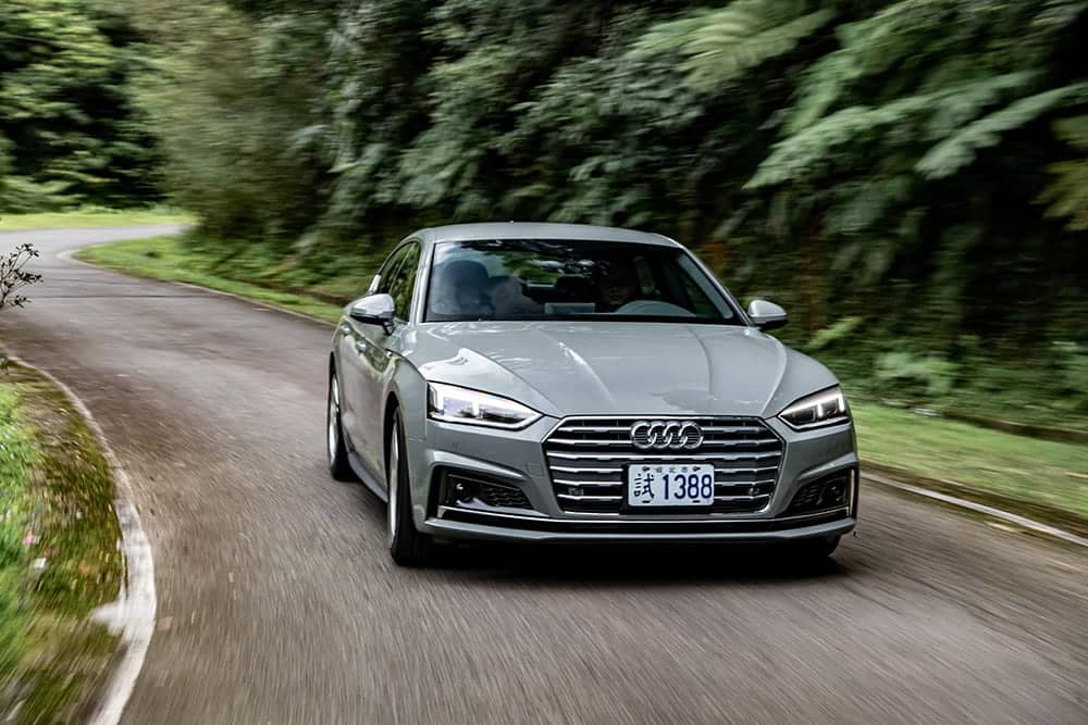 Audi A5 Sportback S line進化版限量登場!升級運動化跑車套件、質感內裝配備 7 1580820774 c886223e7ad5de306e434b1e5ced8530