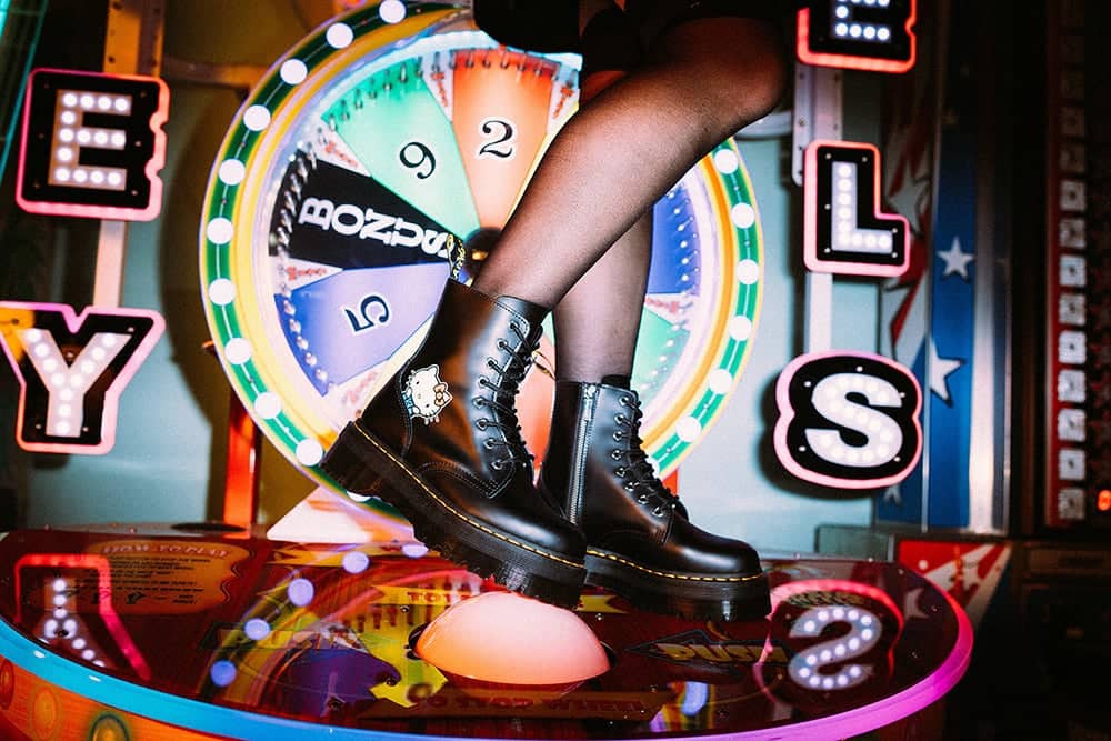 Dr. Martens x Hello Kitty聯名系列3/6起全球同步開賣! 1 1583302774 797f30eae452e2e3efb0dd43ed3dce58