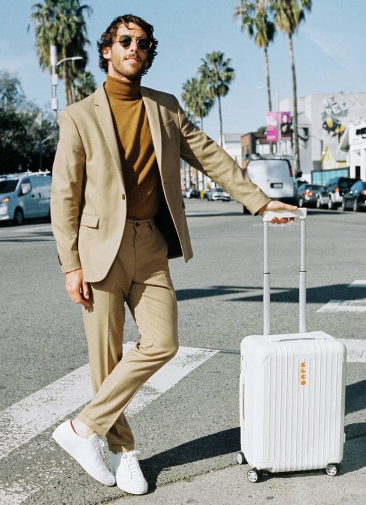 揮灑自由奔放靈感!RIMOWA攜手加州眼鏡品牌GLCO推出聯名款海灘旅行組 10 1584015662 6f224c5555682344181f2c700425fda7