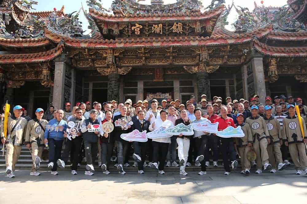 大甲媽祖慈悲護台!PG休閒鞋響應提供10萬雙遶境鞋免費送 2 1586244965 e156403c59fec9520ca1978a88433933