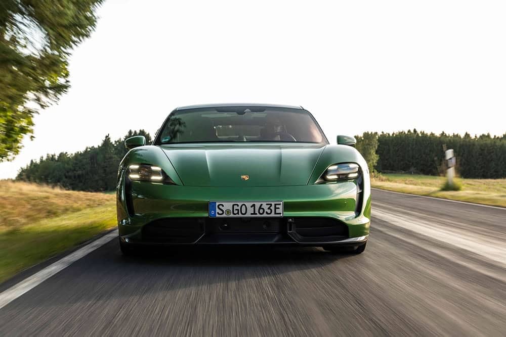 獲全球專業汽車媒體青睞!Porsche Taycan奪下世界年度風雲車雙料桂冠 1 1586505930 10f31fc45843ac631420b4fd243e2a7b