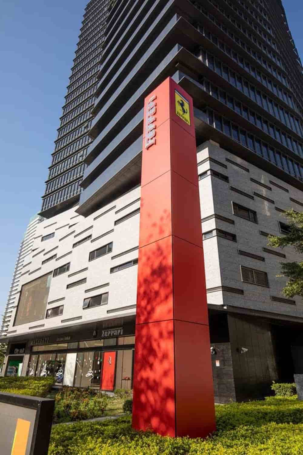 法拉利臺中展示中心重新盛大開幕、全亞太區首間導入Ferrari全新CI打造! 12 1586940155 a33f0de9eb4ba2332fa714a027afd36f